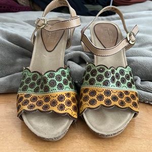 Healed sandals